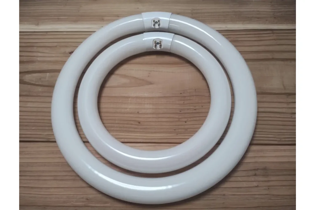 蛍光灯の2027年問題とは?(コラム用)